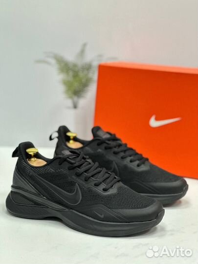 Кроссовки Nike zoom