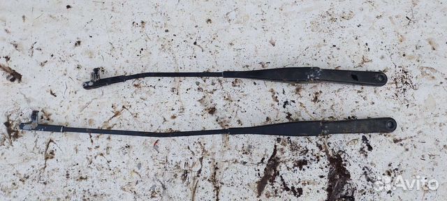 Поводок дворника Ford Focus 2 Форд Фокус 2