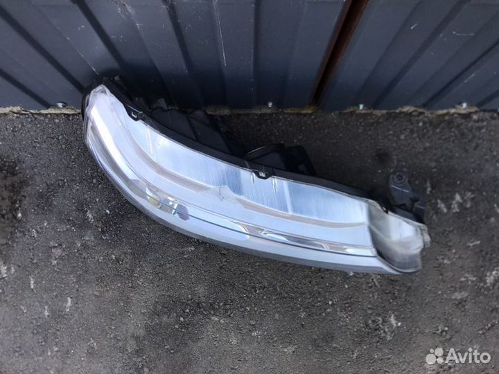 Фара галогеновая передняя правая Suzuki Vitara 2