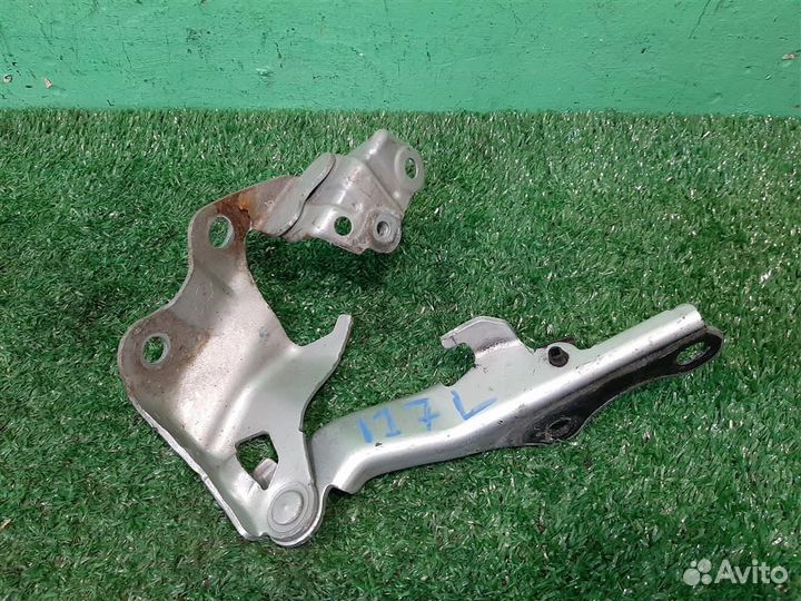 Петля капота левая Lexus GS 450H 2007