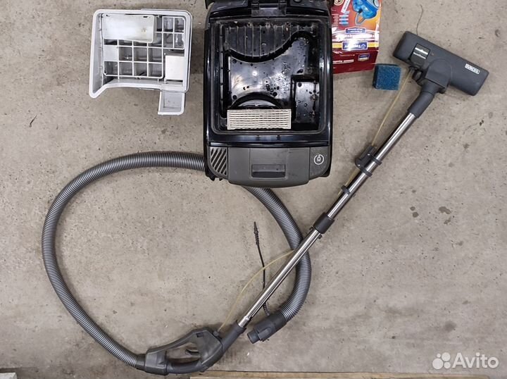 Пылесос Thomas Black Ocean