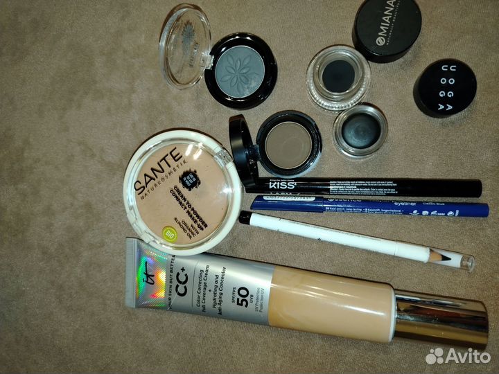 Косметика пакетом. Тени, подводка, тон