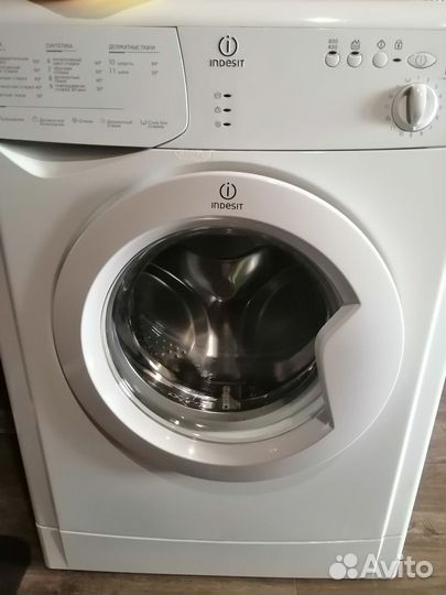 Стиральная машина indesit wiun 81 (загрузка 4 кг)