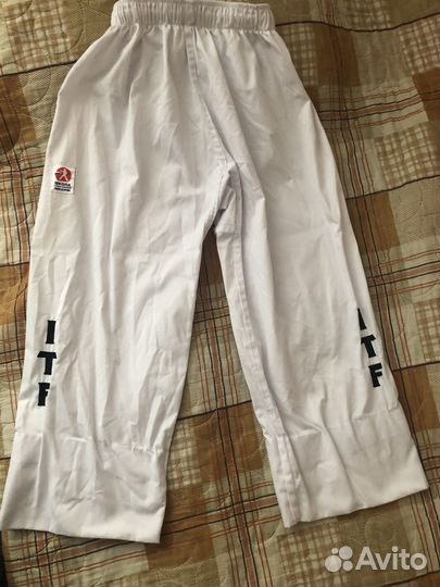 Костюм для тхэквондо