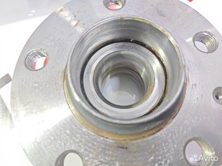 Ступица задняя Volkswagen Passat 3C5 BVY