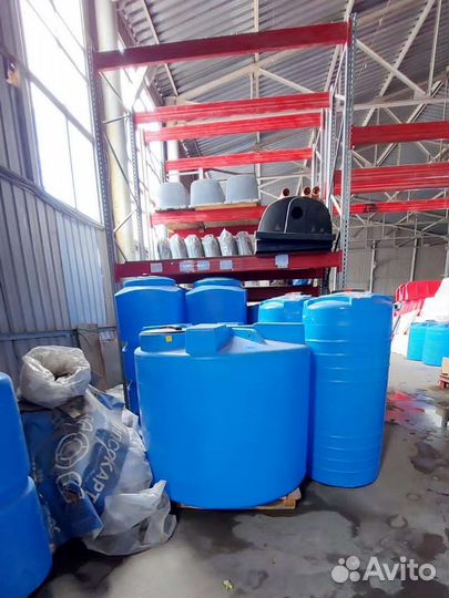 Емкость пластиковая для воды 3000л