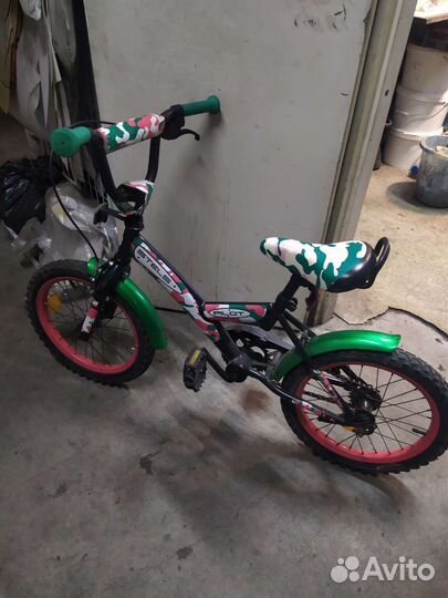 Детский велосипед 16
