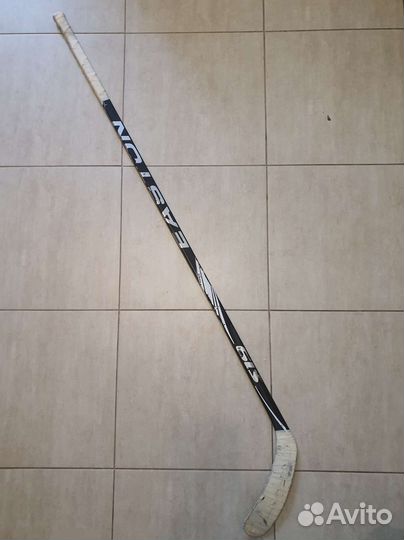 Клюшка хоккейная