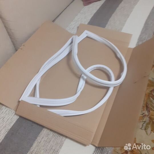 Уплотнительная резинка для холодильника