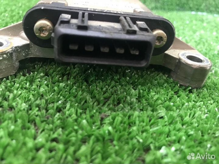 Датчик ускорения Audi A8 Quattro D2 ABZ 1998