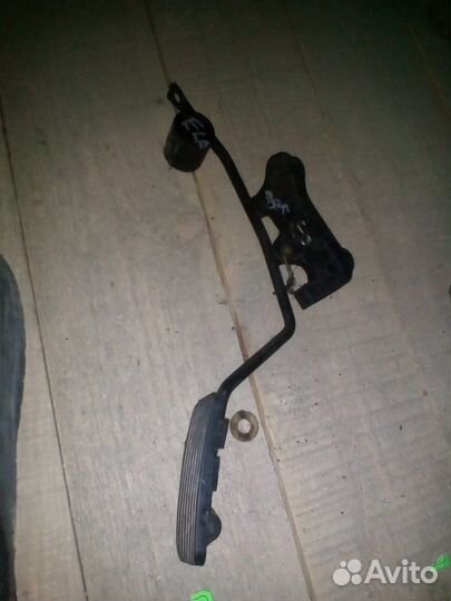 Педаль газа на Хёндай Элантра,Hyundai Elantra HD