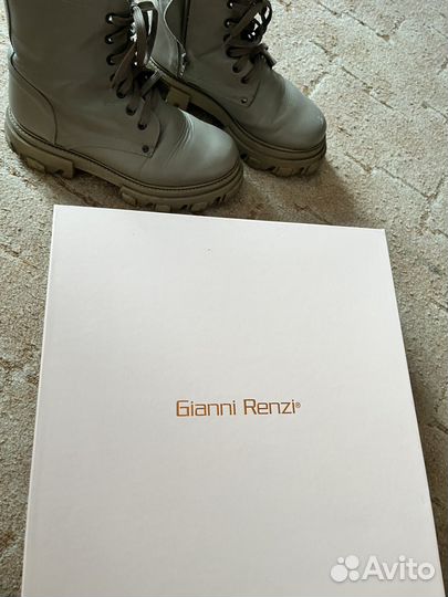 Зимние ботинки денские