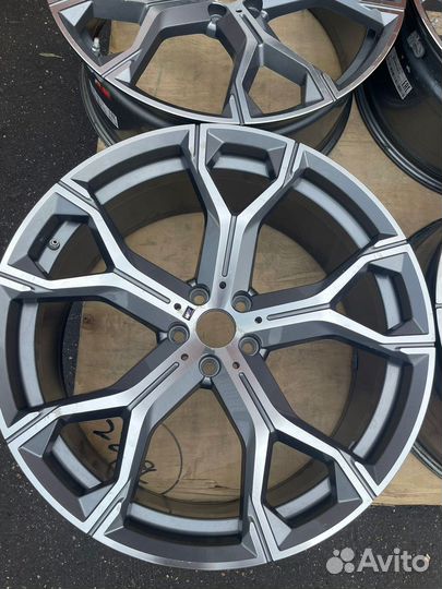 Диски реплика BMW X5 G05 X6 G06 X7 G07 R22