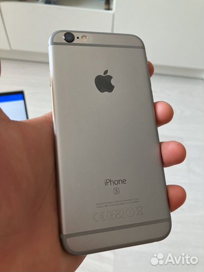 iPhone 6S, 16 ГБ