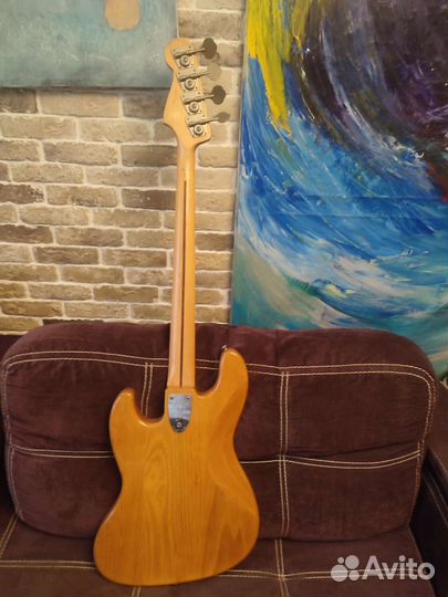 Бас гитара fender jazz bass 75-80