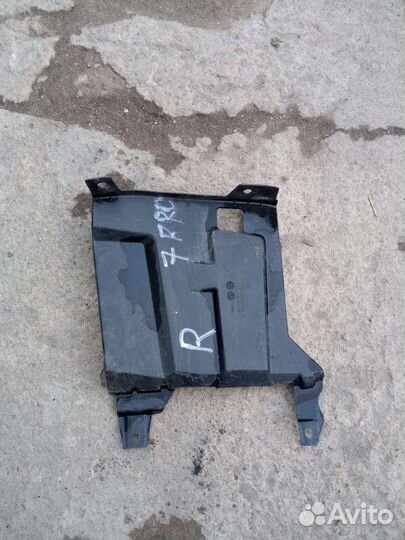 Chery Tiggo 7. 8. Правая боковая защита двс