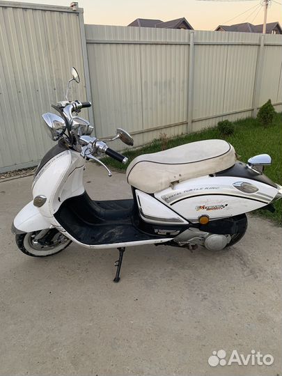 Продам Скутер 4т