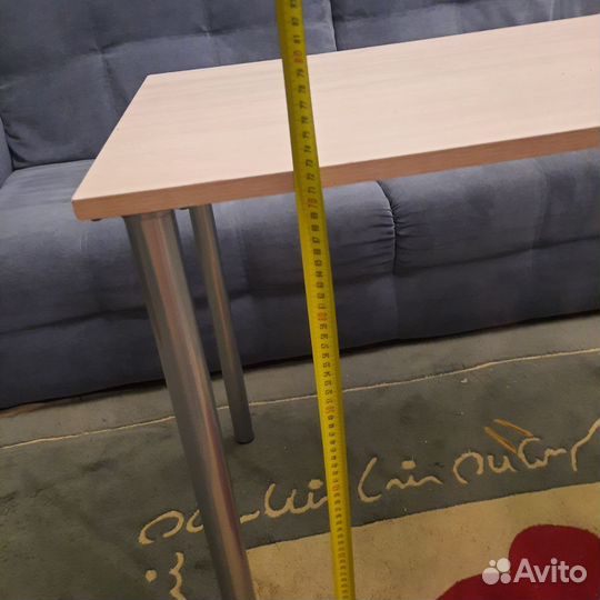 Стол в хорошем состоянии