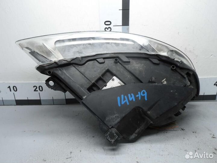 Фара левая Audi Q7