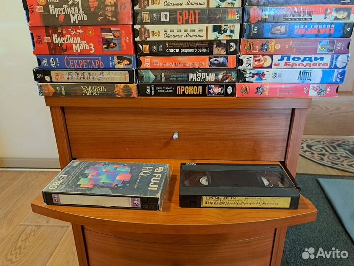 Видеокассеты