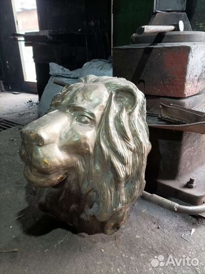 Голова льва. Кованая