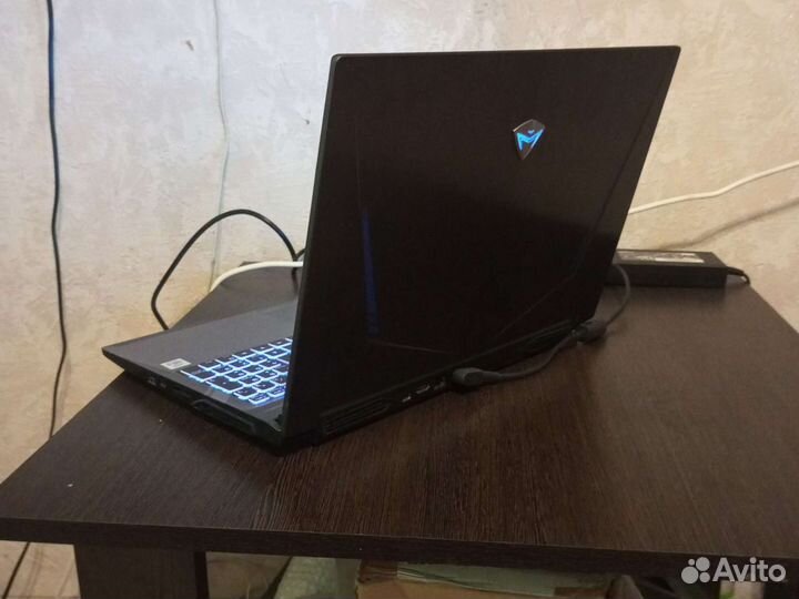 Игровой ноутбук Новые игры на высоких