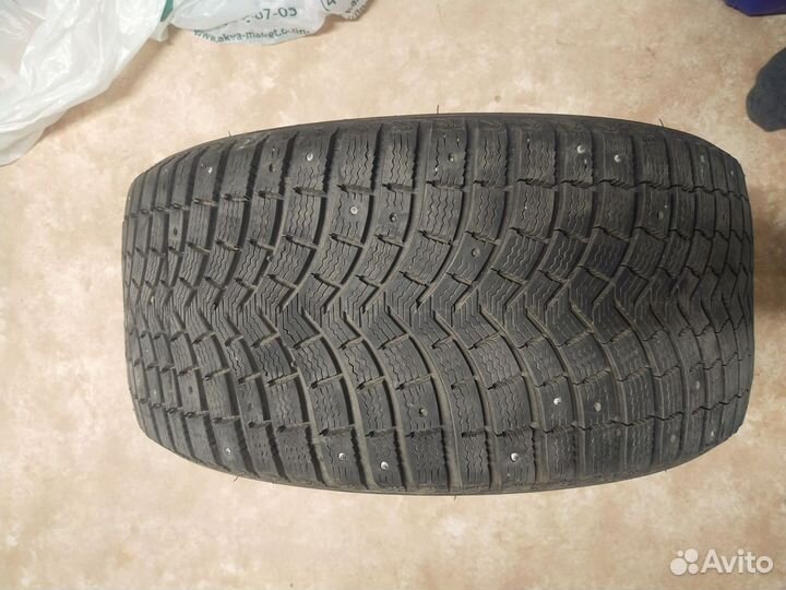 Michelin Latitude X-Ice North 265/45 R20 и 295/40 R20