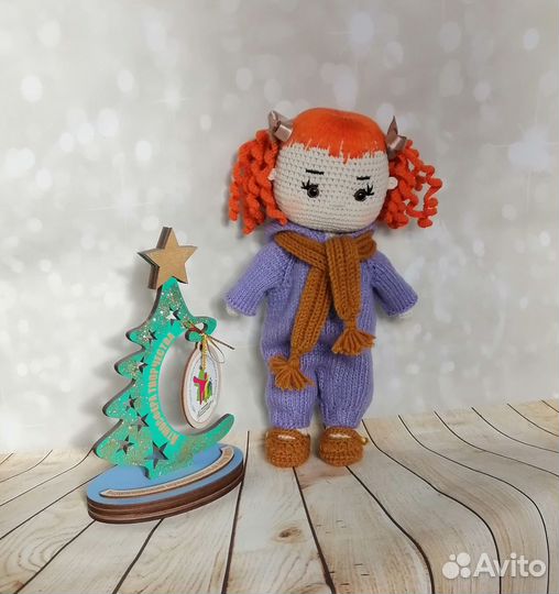 Игрушка вязаная кукла