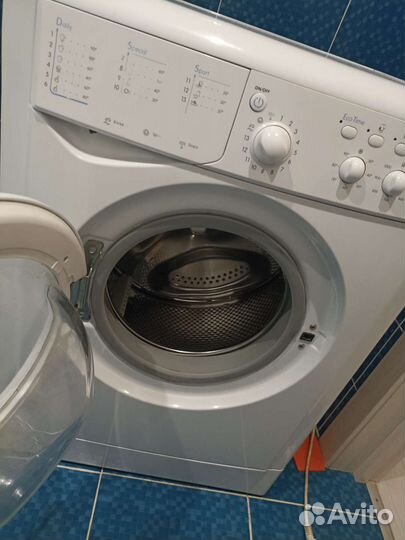 Стиральная машина indesit