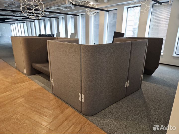 Декоративная офисная мебель