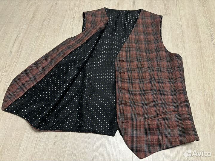 Жилет костюмный Svyatnyh 46 размер