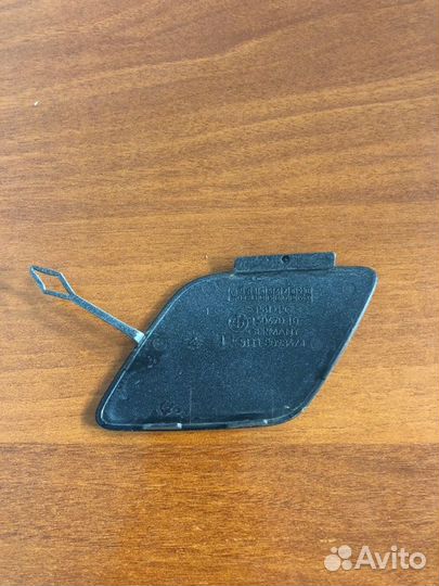 Заглушка буксировочного крюка передняя Bmw