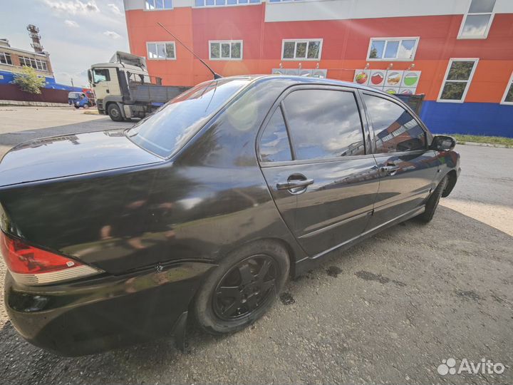 Mitsubishi Lancer 1.6 МТ, 2006, 200 000 км