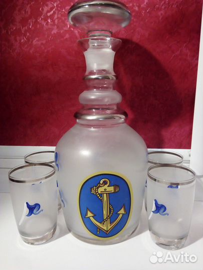 Графин матовое стекло со стопками