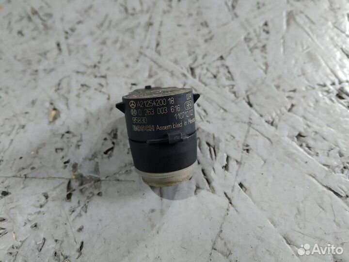 Парктроник Mercedes C-Class W204