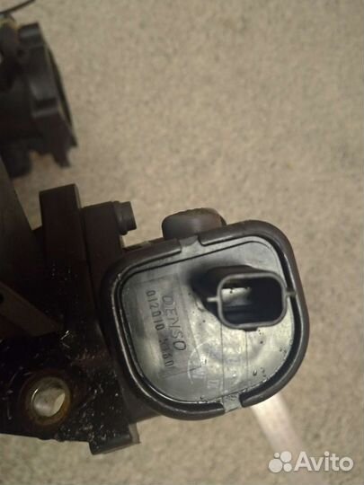 Коллектор впускной Nissan MR20 с датчиками Denso