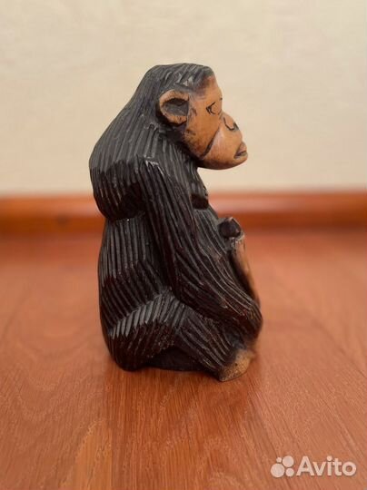 Статуэтка обезьяна деревянная из Африки