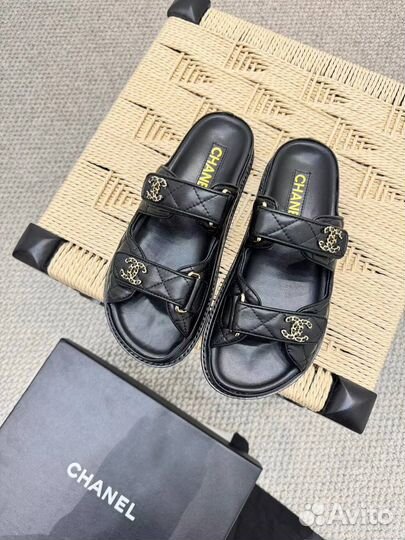 Шлепки Chanel