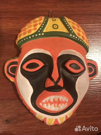 Маски гипсовые декоративные