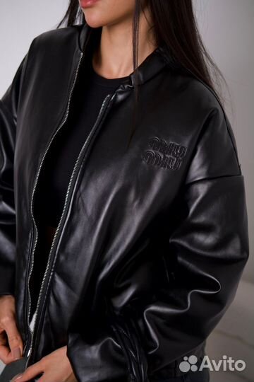 Бомбер Miu Miu кожаный