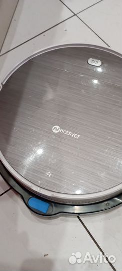 Робот пылесос