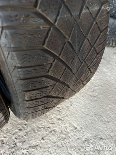 Continental ContiVikingContact 7 245/45 R18