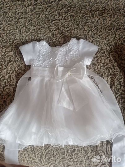 Платье праздничное