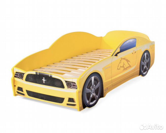 Детская кровать машинка