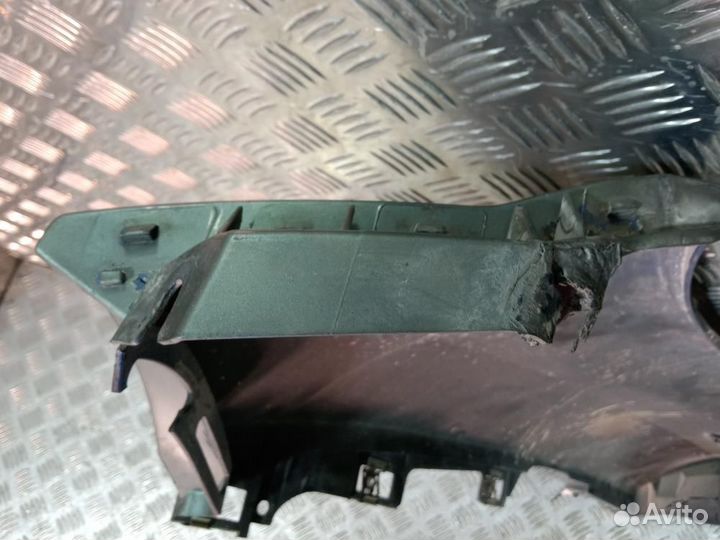 Крыло Renault Scenic (2003-2009)