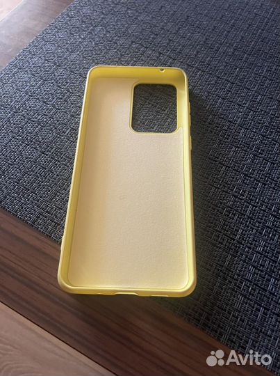 Продам чехлы на Samsung s10+и 20 ультро