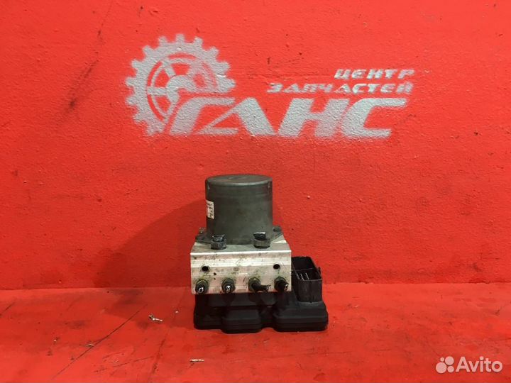 Блок ABS Kia Venga хетчбэк G4FA 1.4L 1396 куб.см