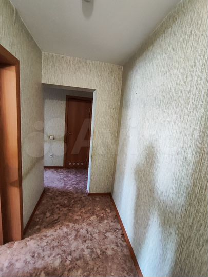 2-к. квартира, 53 м², 1/5 эт.