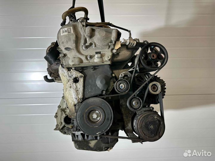 Двигатель Renault Laguna 2.0i F4R811