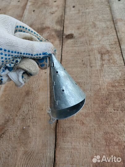 Кормушка для зимней рыбалки